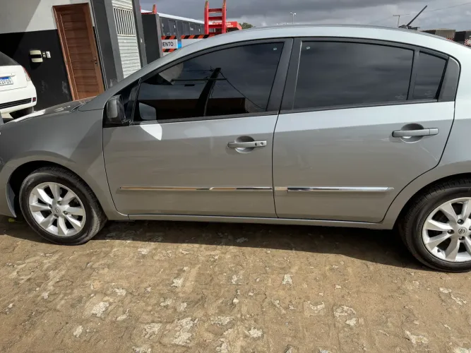 Nissan Sentra S 2.0/ 2.0 Flex Fuel 16V Aut. 2012