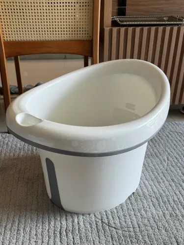 Banheira Ofurô Bubbles Safety 1st - Segurança e Conforto para o Banho do Seu Bebê