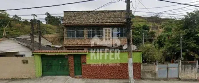 Casa com 5 quartos à venda, 260 m² por R$ 400.000 - Cubango - Niterói/RJ