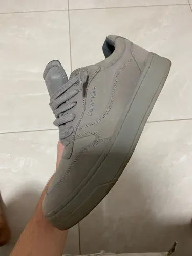 TÊNIS CALVIN KLEIN
