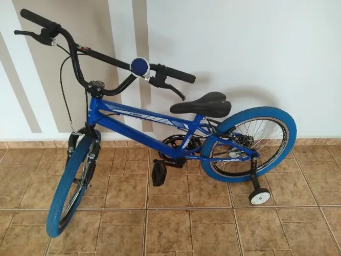 Bicicleta Aro 20 BMX