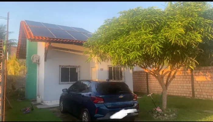 Vendo casa no condomínio Villa bela
