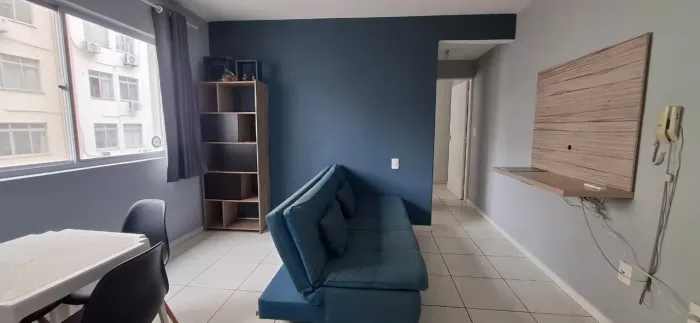 Apartamento com 1 quarto para alugar no Centro de Florianópolis.