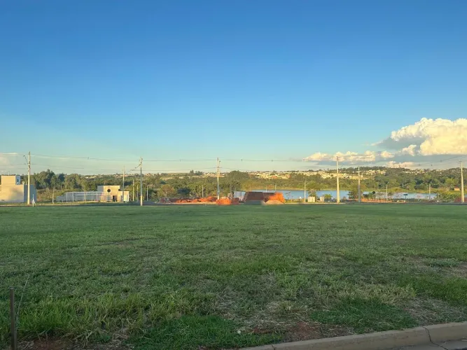 Terreno para Venda em Presidente Prudente / SP no bairro jardim das acacias