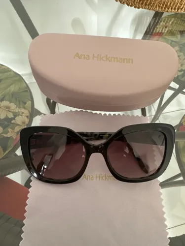 Óculos de sol Ana hickmann