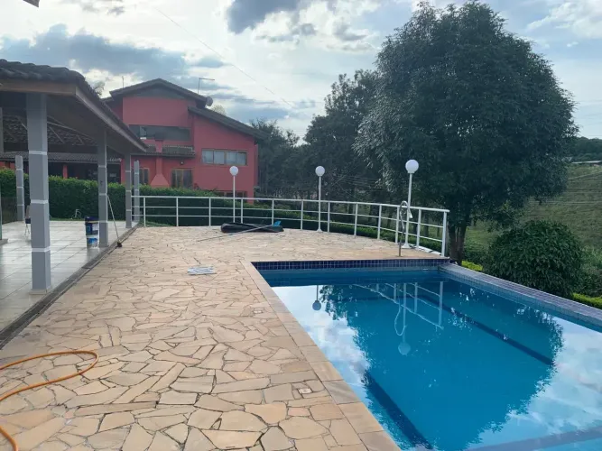 Casa no Alpes de Guararema