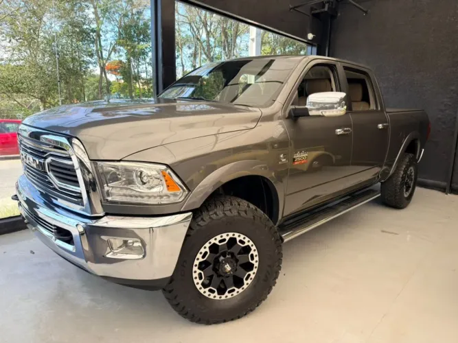 Ram 2500 Laram. 6.7 ED. Abqm TB CD 4X4 Die. 2012