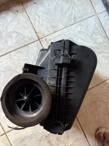 Caixa de filtro de ar Hilux/sw4 2016 em diante