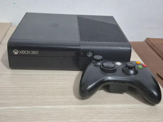 Xbox 360 Super Slim Desbloqueado LT 3.0