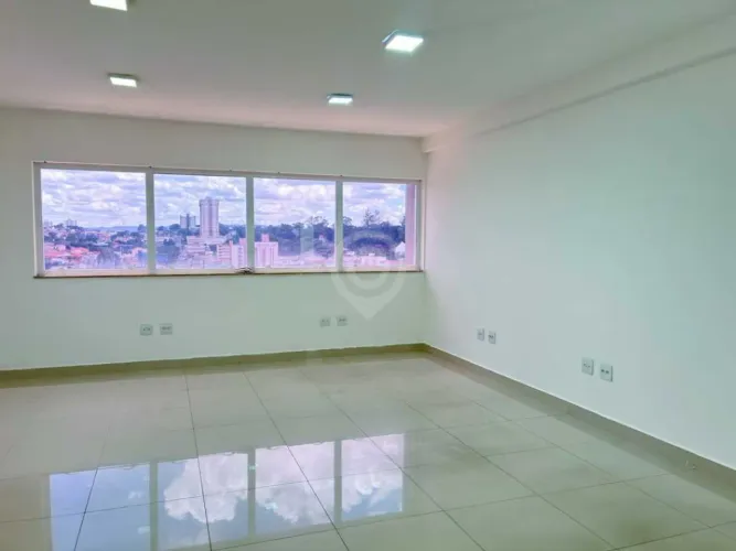 Sala : / Comercial / Centro