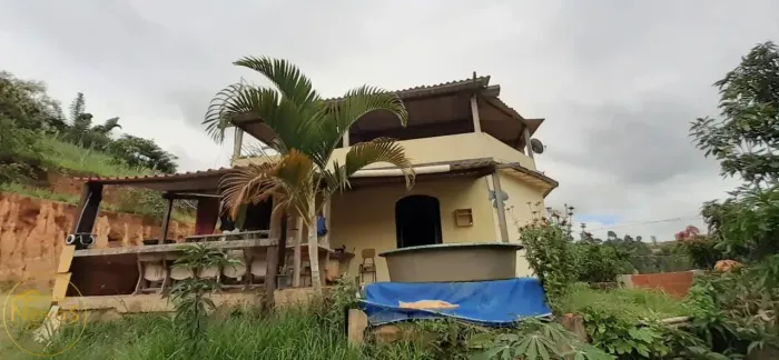 VENDO CASA EM VIANA SEDE 