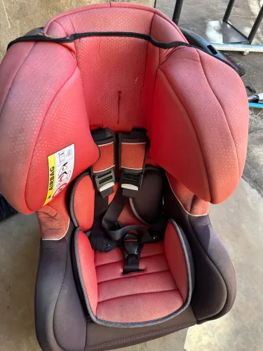     Cadeirinha Infantil Reclinável para Carro