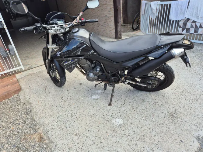 Vende ser xt660