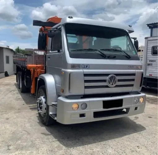 vw 23220 6x2 2006 munck
