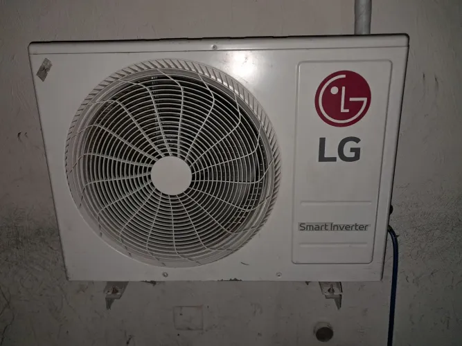 CONDENSADORA LG INVERTER DE 24000 BTUS .