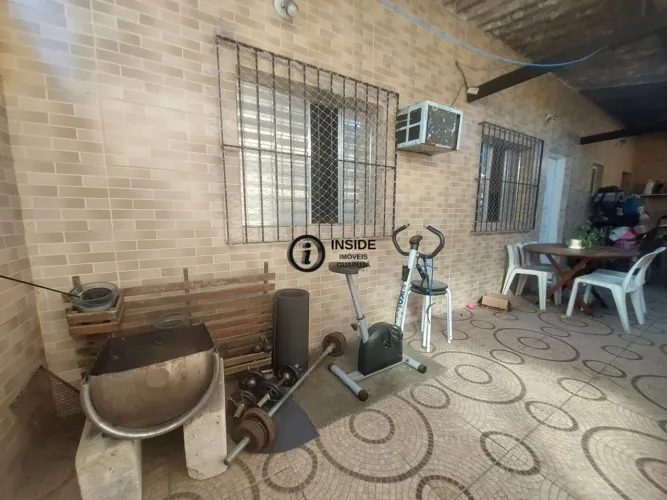 Casa com 5 quartos à venda