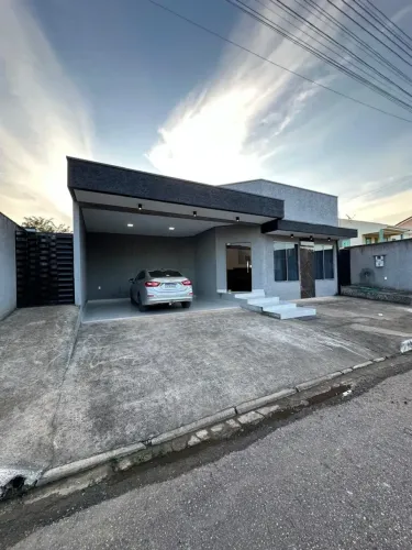 Casa à Venda no Condomínio Portal da Artes