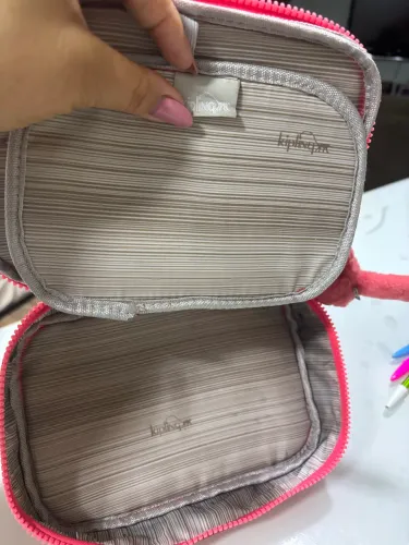 Estojo kipling usado