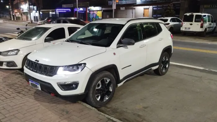 Jeep Compass Trailhawk 2.0 4X4 Dies. 16V Aut. 2017