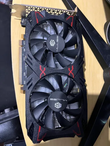 Placa de video RX 5500XT