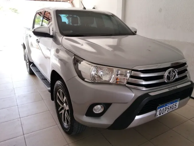 Toyota Hilux CD SRV 4X4 2.8 TDI Diesel Aut. 2018