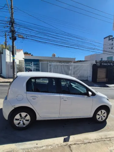 Volkswagen Up! Move 1.0 TSI Total Flex 12V 5P 2016