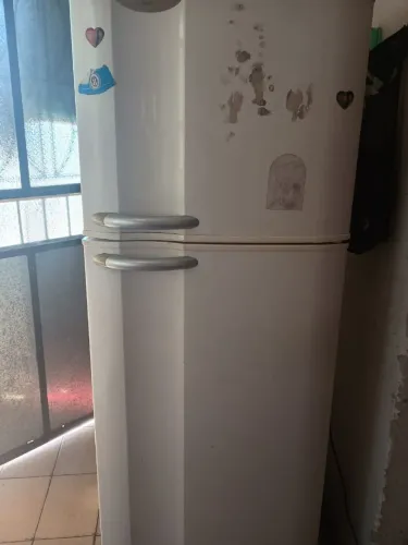 GELADEIRA ELETROLUX FF DF34