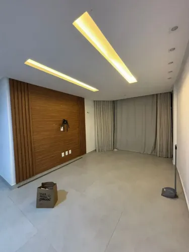Imóvel para aluguel possui 70 metros quadrados com 2 quartos em Jatobá - Petrolina - PE