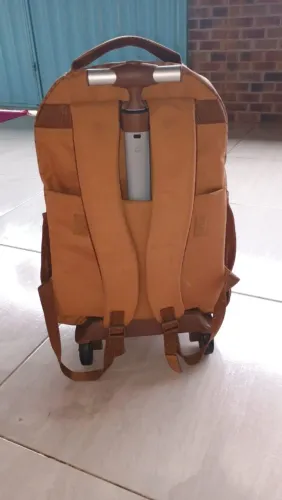Mochila ? semi nova