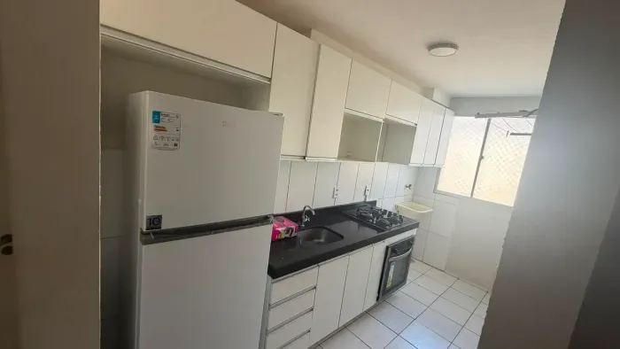 alugo apartamento mobiliado no antares 2 quartos -