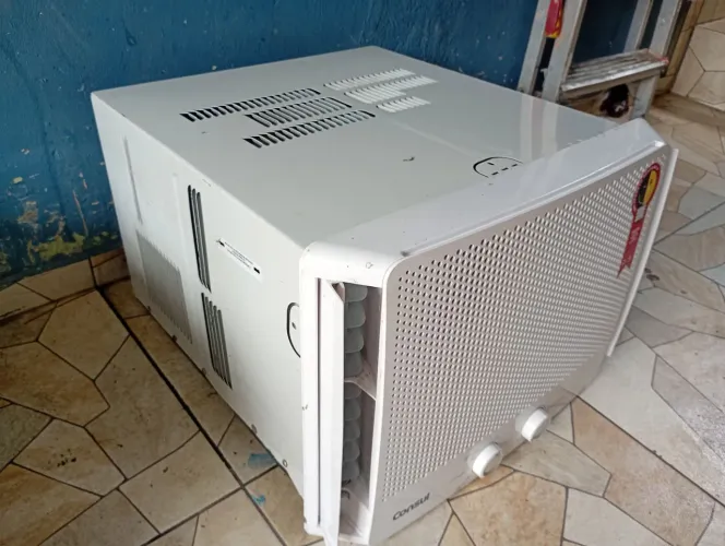 Vem deixar ar condicionado do Consul de 10.000 BTUs 110 volts gelando perfeitamente