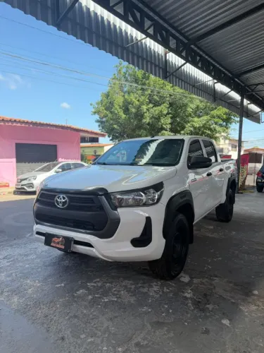 Toyota Hilux CD 4X4 2.8 Diesel Mec. 2021