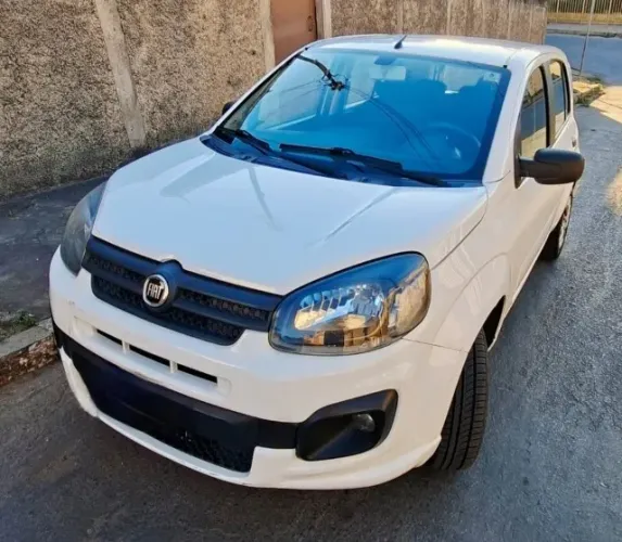Fiat Uno Attractive 1.0 EVO Fire Flex 8V 5P 2021