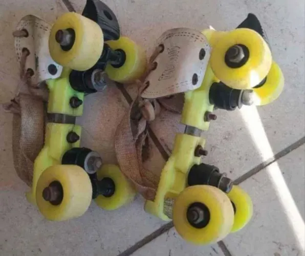 Patins ? antigo década de 80.