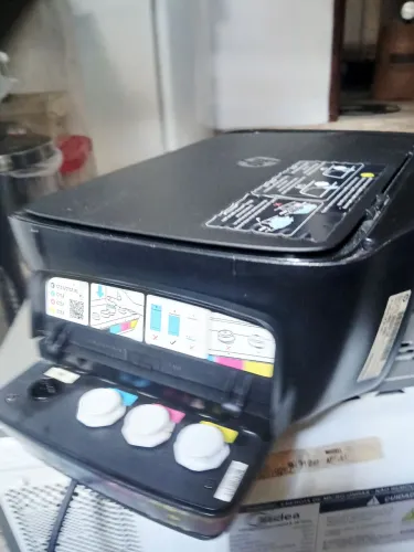 Impressora HP Com tanque de tinta ligando pra manutenção Ac. Cart Entreg