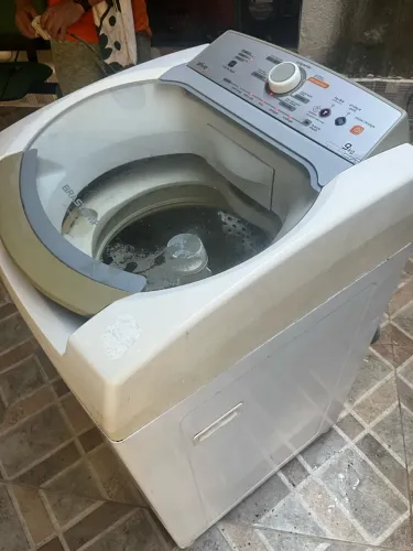 Máquina de lavar Brastemp 9kg