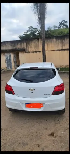 Chevrolet Onix Hatch LT 1.4 8V Flex Power Mec. 4P 2015