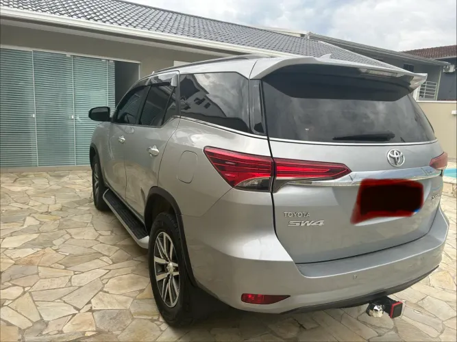 Toyota Hilux SW4 SRX 4X4 2.8 TDI 16V Dies. Aut. 2018