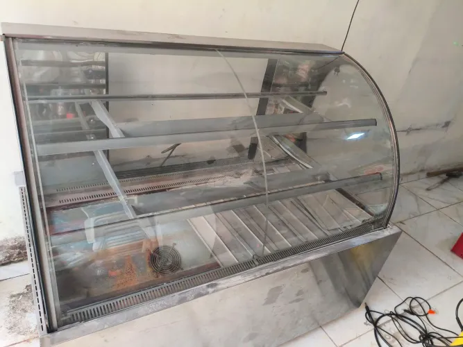 Vitrine refrigerada