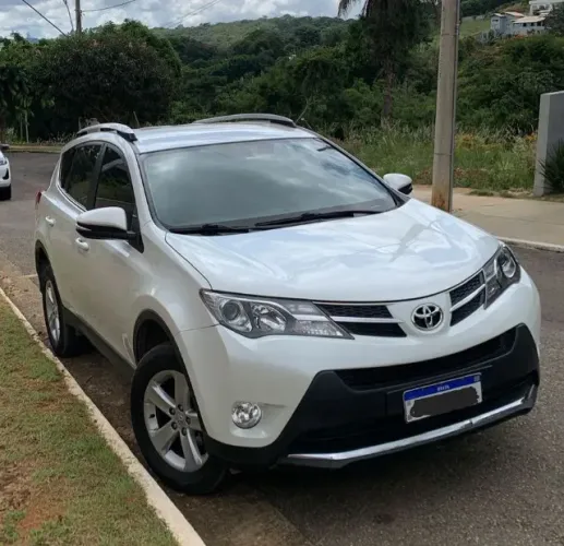 Toyota RAV4 2.0 4X4 16V Aut. 2014