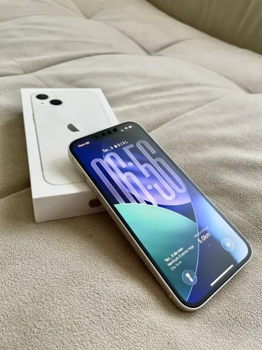 VENDO IPHONE 13 - 256 GB - IMPECÁVEL 