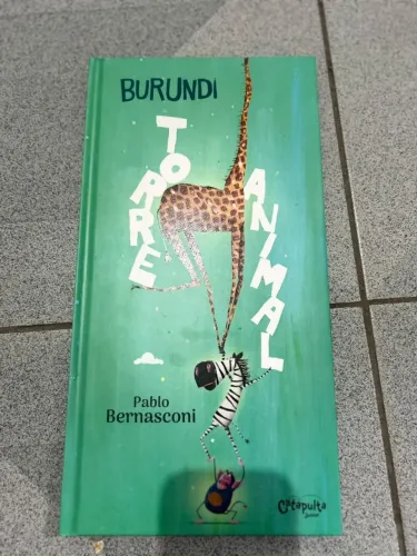 Livro Burundi: Torre Animal