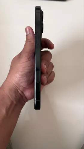 Vendo iPhone 16 pro Max