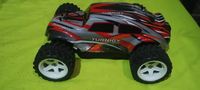 Automodelo elétrico 1/16 Turnigy novo na caixa 