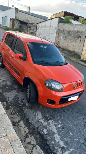 Fiat Uno Sporting 1.4 EVO Fire Flex 8V 4P 2014
