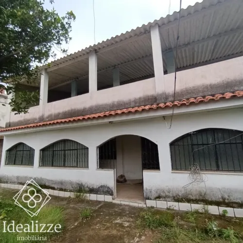 Casa para Venda em Barra do Piraí / RJ no bairro Califórnia