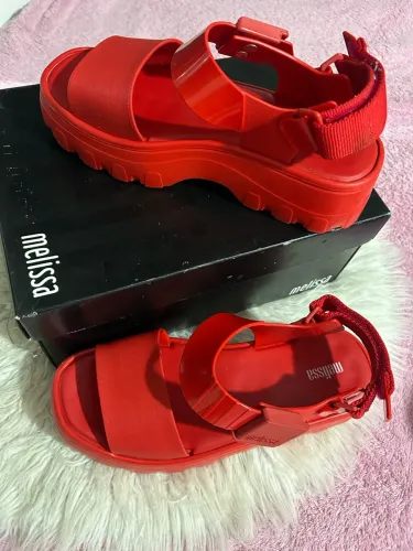Melissa kick sandal