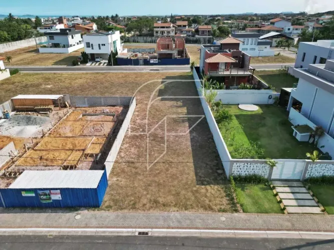 Imóvel para venda tem 300 metros quadrados em Recanto da Sereia - Guarapari - ES