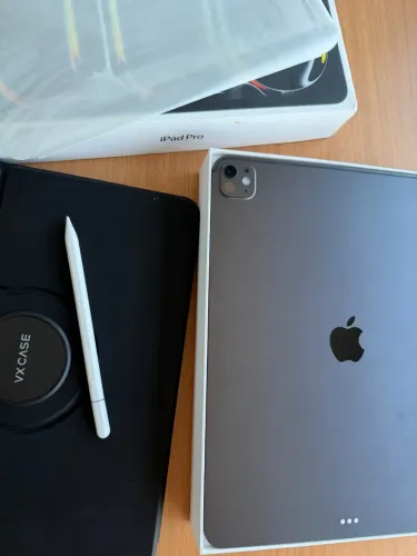 iPad Pro m5 wifi - com caneta - 13 polegadas - 512 gb - @gbstore071
