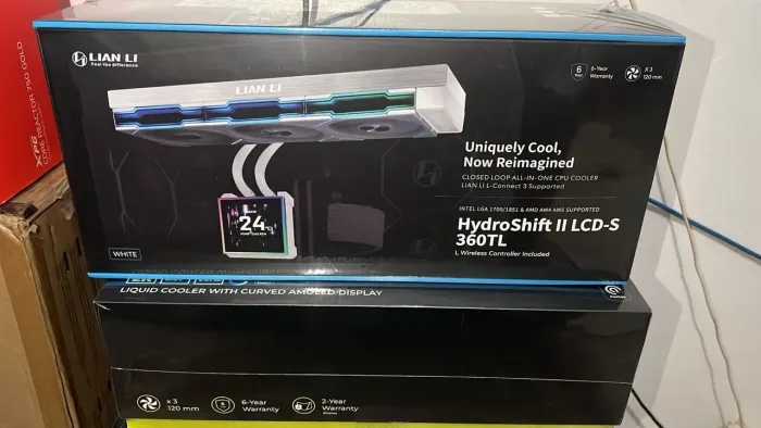 (NOVO LACRADO) WaterCooler Lian Li Hydroshift II LCD-S 360TL Branco Novo  Nota e garantia.